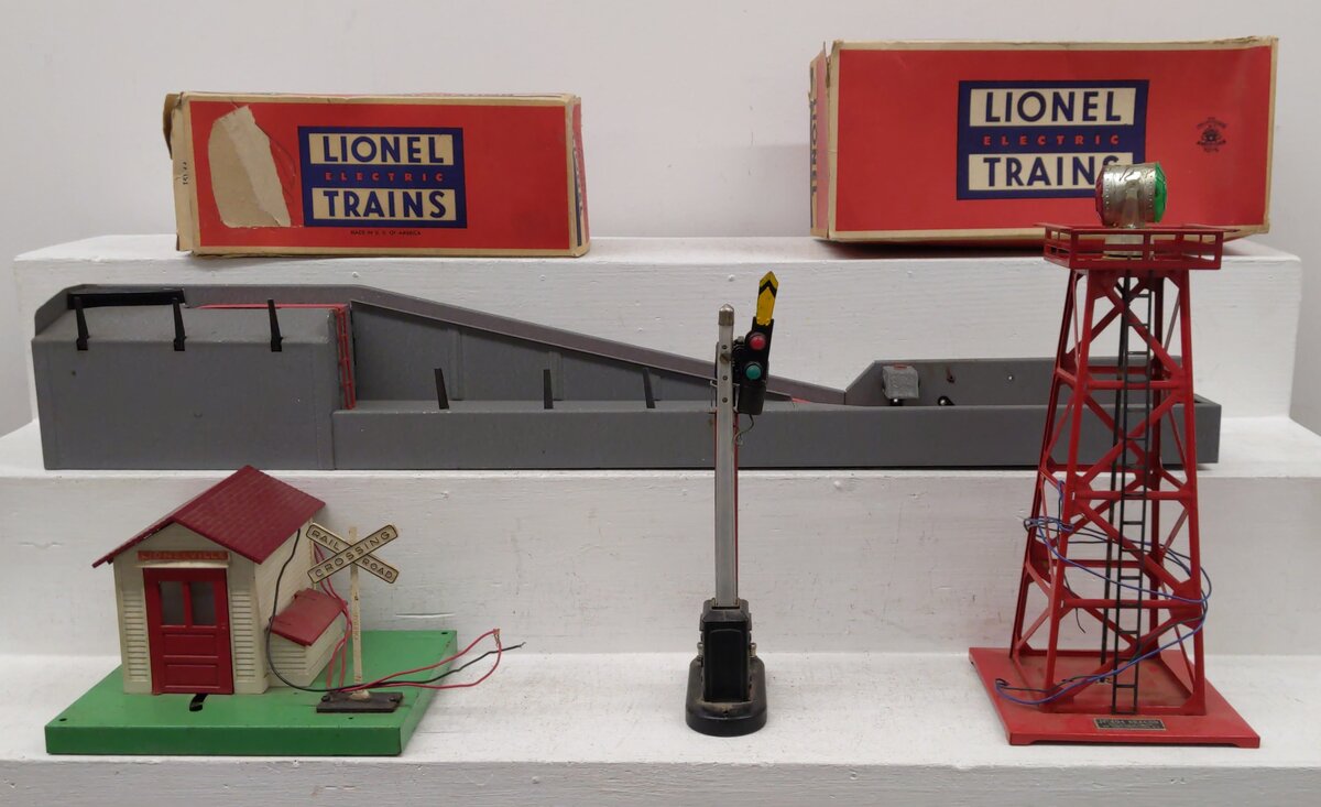 Lionel Vintage O Gauge Accessories: 145, 151, 364, 494 [4] VG