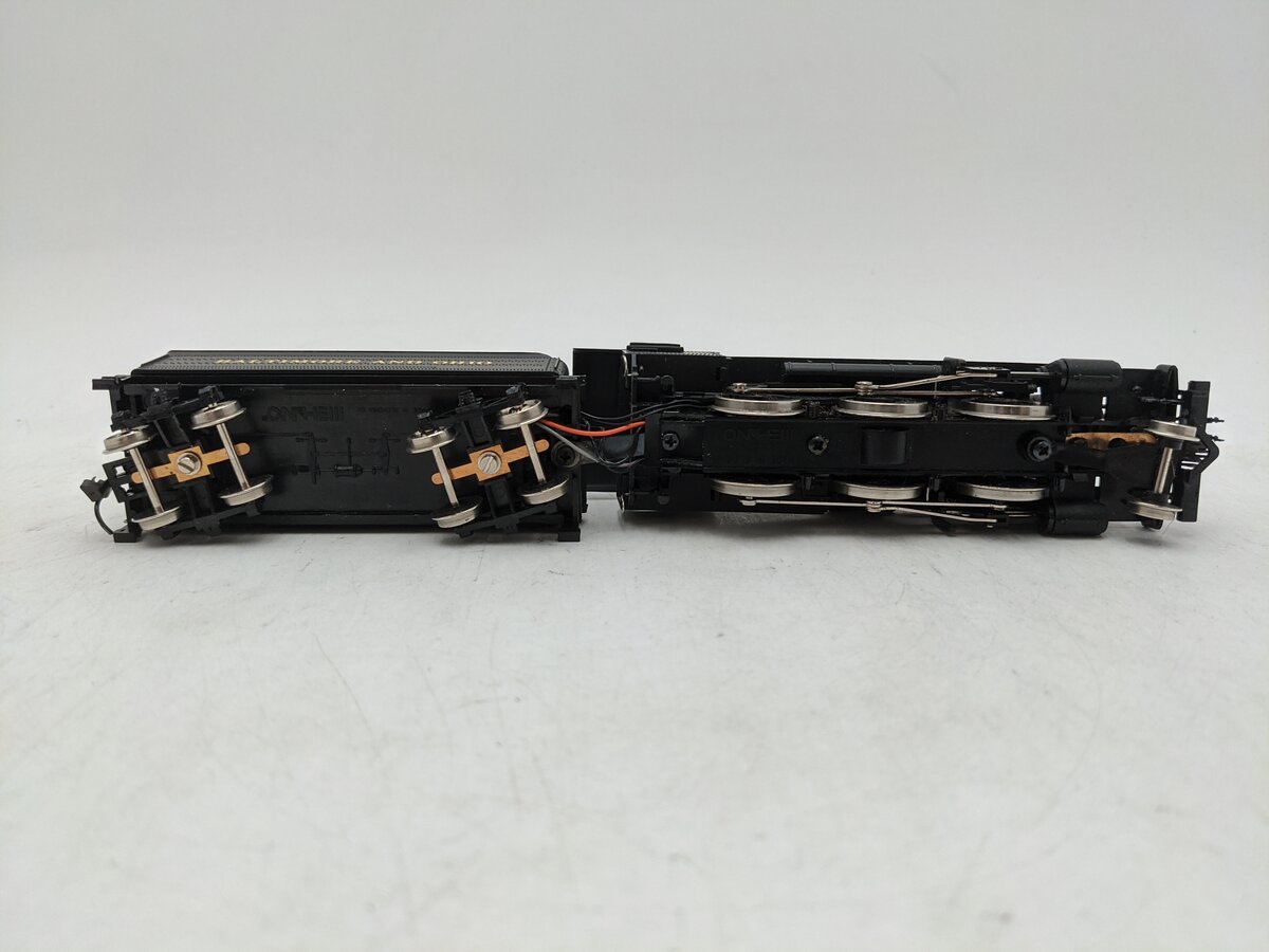 IHC M533 HO B&O 2-6-0 Steam Locomotive & Tender #485 EX/Box