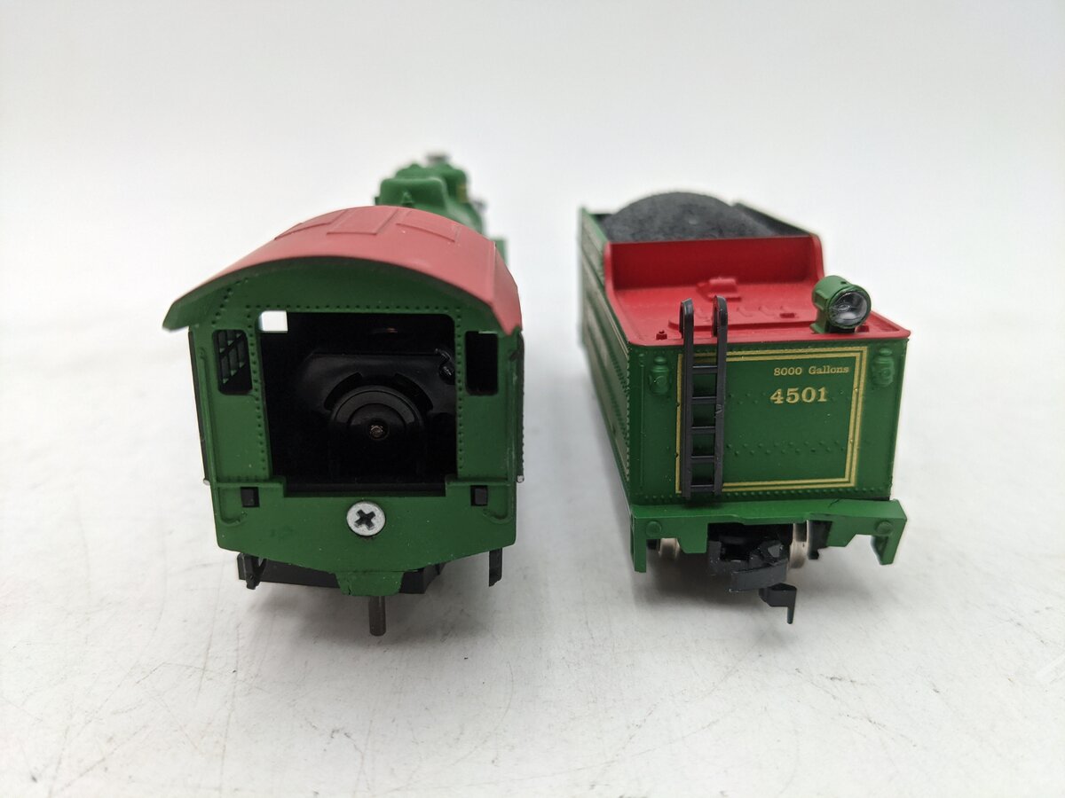 Mehano 9351 Southern 2-8-2 Mikado Steam Locomotive & Tender EX/Box