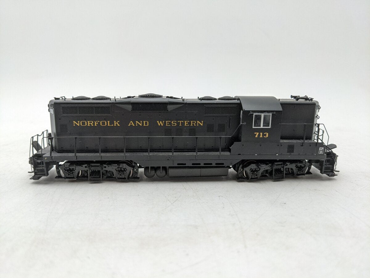 Proto 2000 23616 HO Scale Norfolk and Western GP9 II Locomotive #713 EX/Box