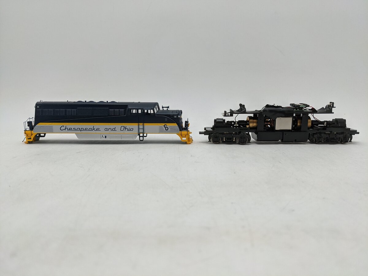 Proto 2000 30193 Chesapeake & Ohio BL2 Locomotive #82 EX/Box