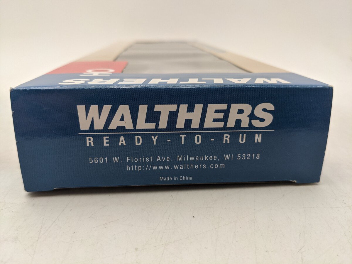 Walthers 932-6326 HO Scale Pennsylvania 85' Budd Grill-Diner Passenger Car EX/Box