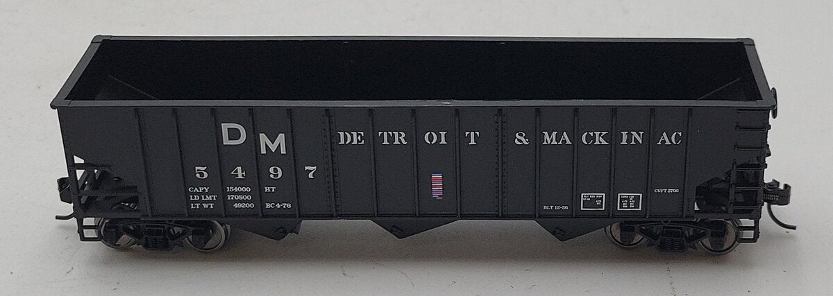Bowser 42484 HO Detroit & Mackinac 70-Ton 14-Panel 3-Bay Hopper #5497 LN/Box