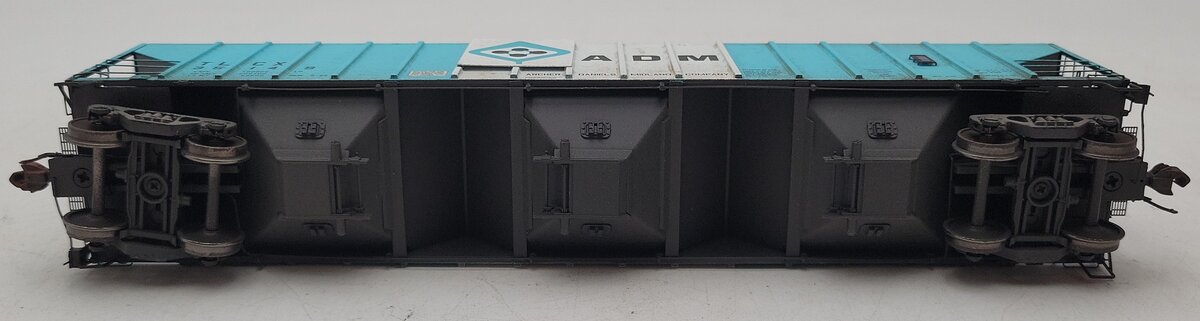 Scale Trains SXT32320 HO Archer Daniels Midland 4785cf Covered Hopper #35149/Box