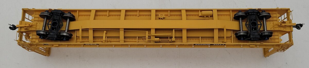 ExactRail EP-81152-7 HO TTPX 67'-11 Bulkhead Flat Car #806555 NIB