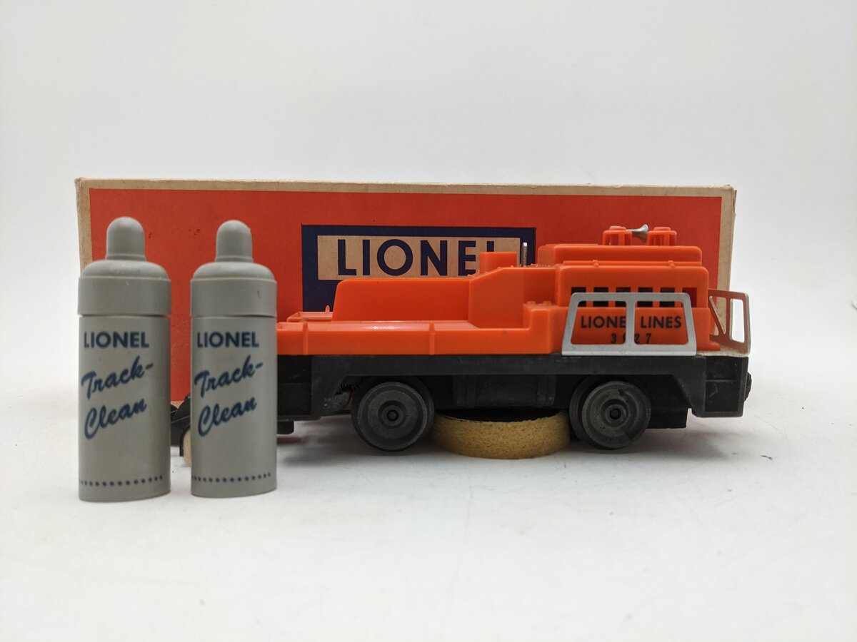 Lionel 3927 O Vintage Postwar Motorized Track Cleaner Car #3927 VG/Box
