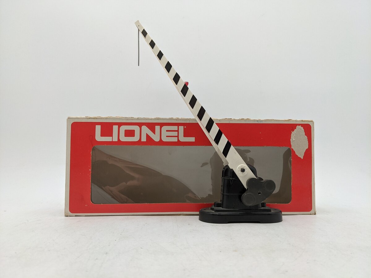Lionel 6-2152 O Automatic Crossing Gate EX/Box