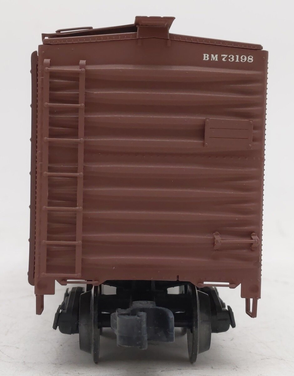 InterMountain OBBM3198 O Boston & Maine 1937 A.A.R. Box Car #73198 EX/Box