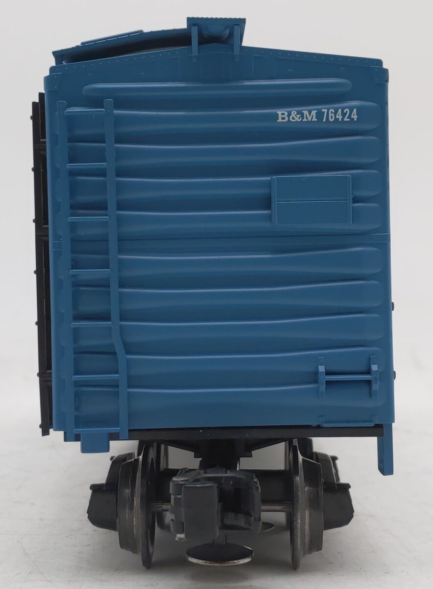 Weaver 76424 O Gauge Boston and Maine Boxcar [3 Rail] EX