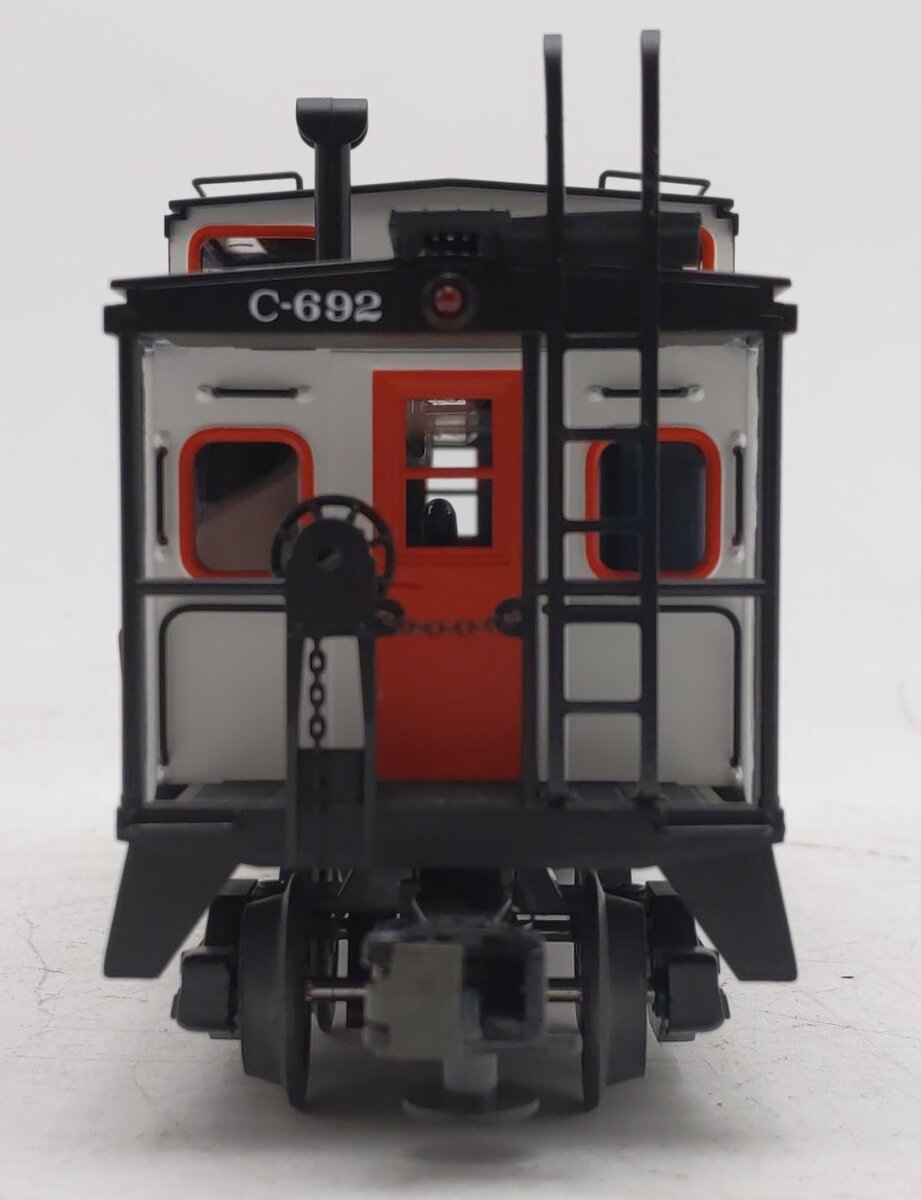 MTH 20-91036 O Gauge New Haven Extended Vision Caboose #C-692 LN/Box