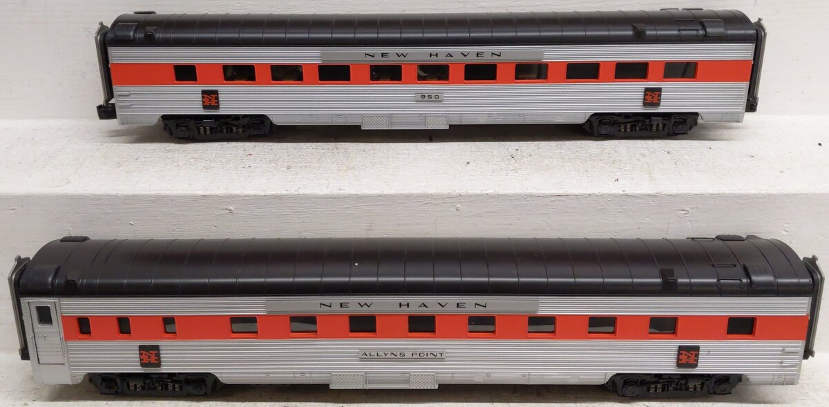 MTH 20-66085 O NH 70' Streamlined Sleeper/Diner Passenger Car Set (Set of 2) EX/Box