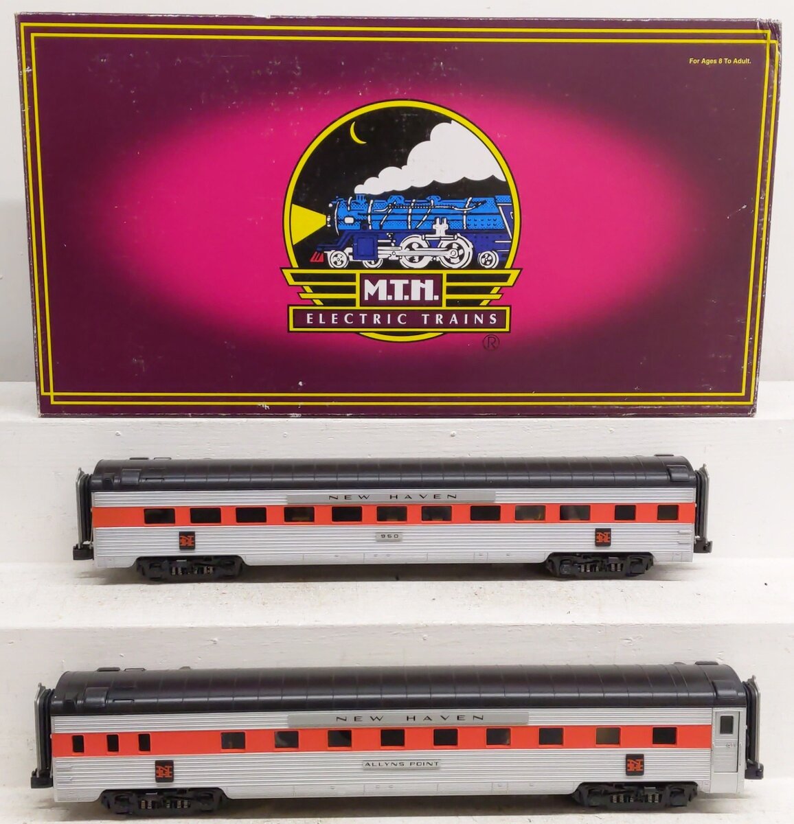 MTH 20-66085 O NH 70' Streamlined Sleeper/Diner Passenger Car Set (Set of 2) EX/Box