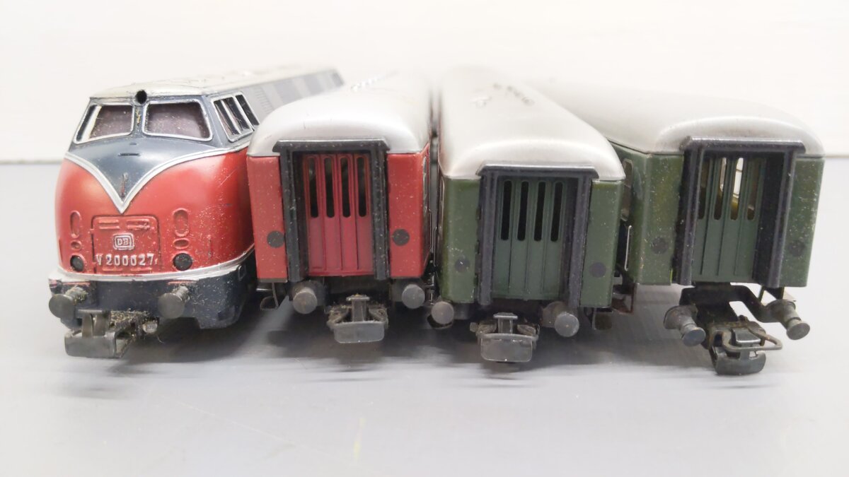 Marklin 3121 HO Scale 200060 Diesel Locomotive Train Set VG/Box