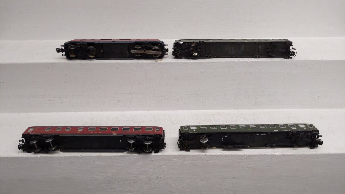 Marklin 3121 HO Scale 200060 Diesel Locomotive Train Set VG/Box