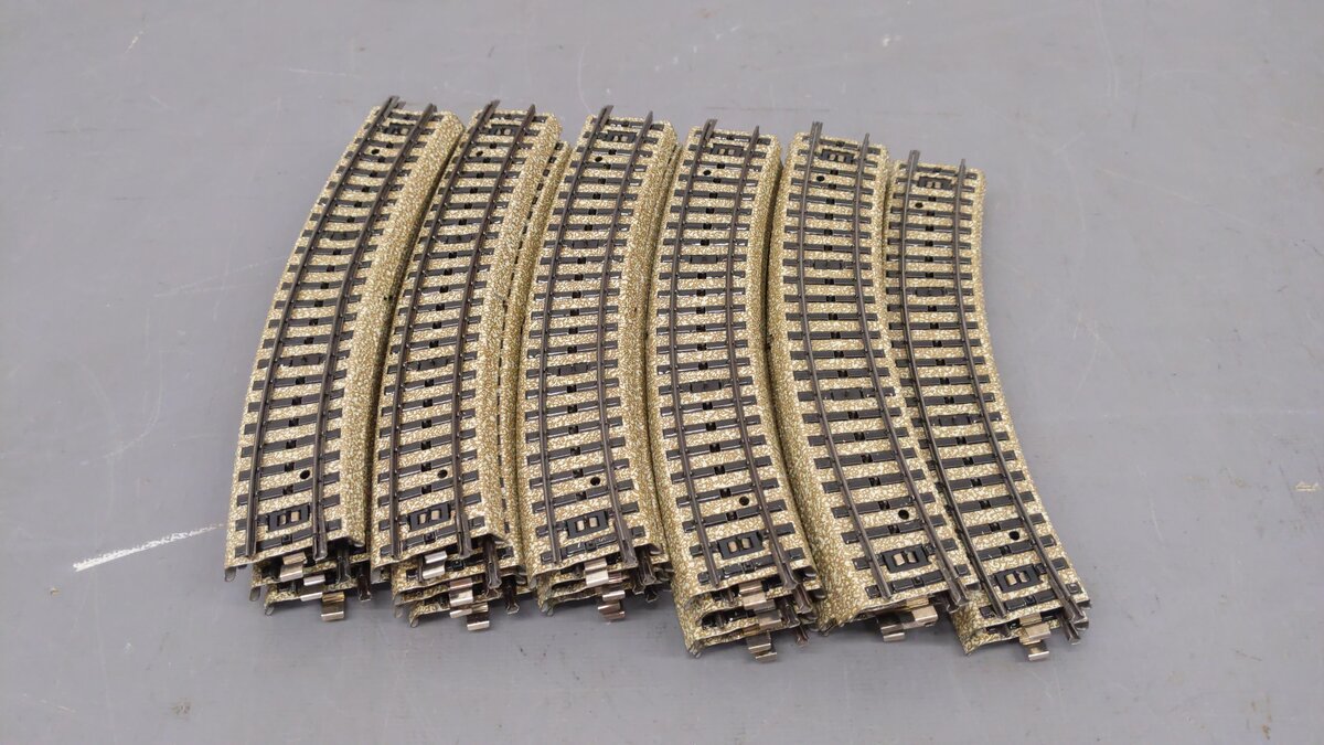 Marklin 5100 HO Scale M Track Metal Curved Track [12] EX