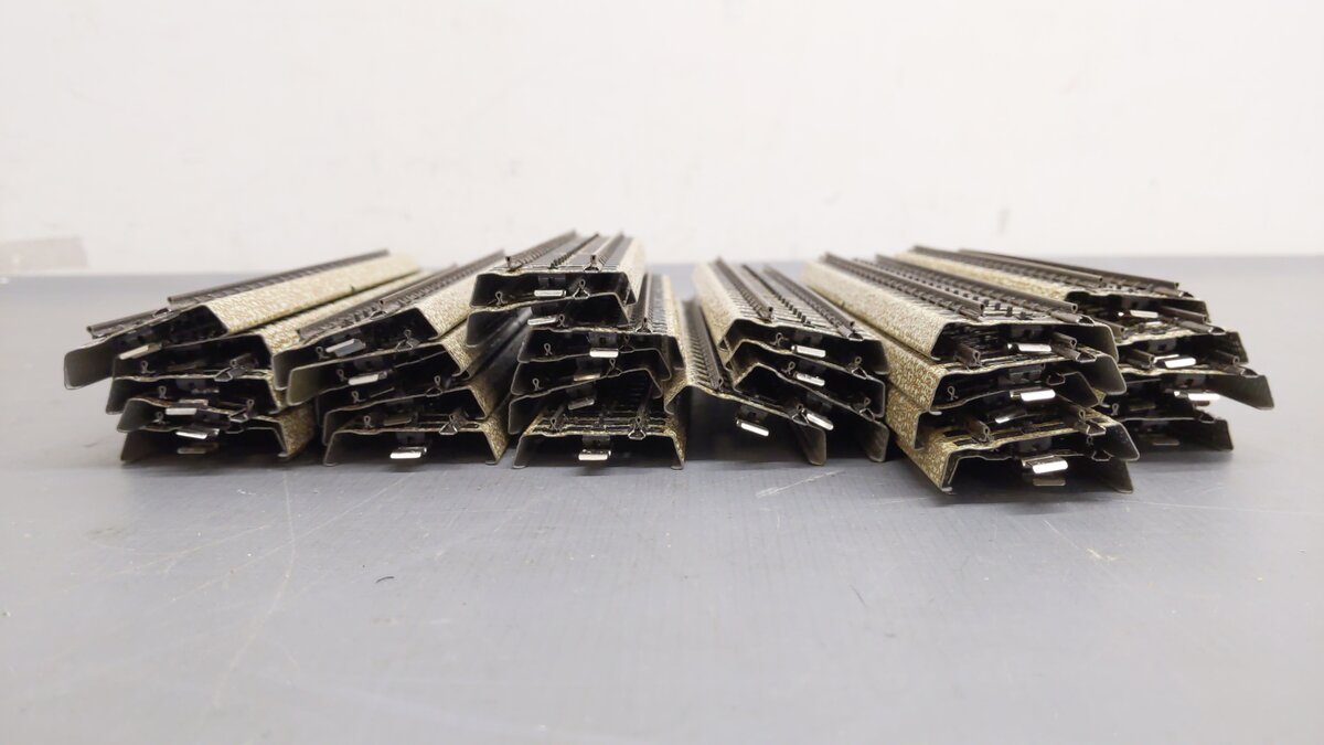 Marklin 5106 HO M Track Metal Straight Track [30] EX/Box