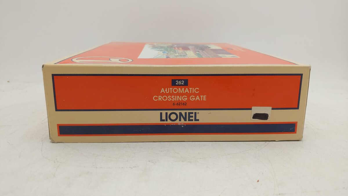 Lionel 6-62162 O Operating Crossing Gate & Signal EX/Box