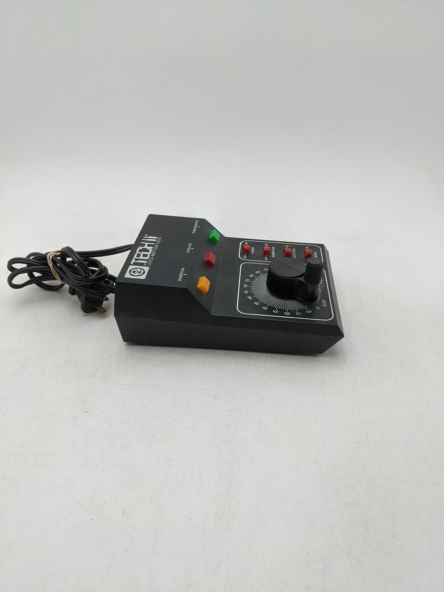MRC 2500 HO Scale Loco-Motion Tech II Model Train Control EX/Box