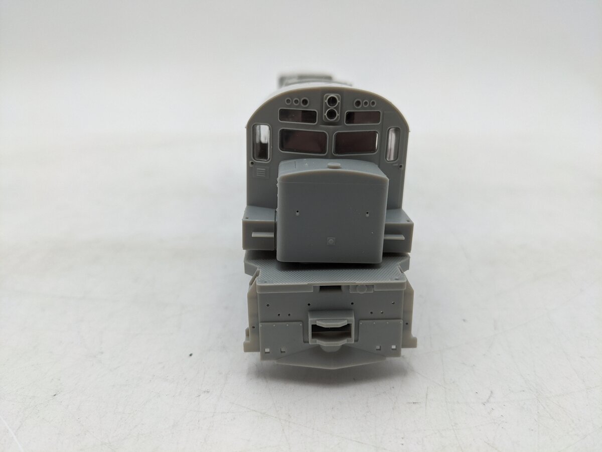 Atlas 9360 HO Undecorated C-425 Locomotive EX/Box