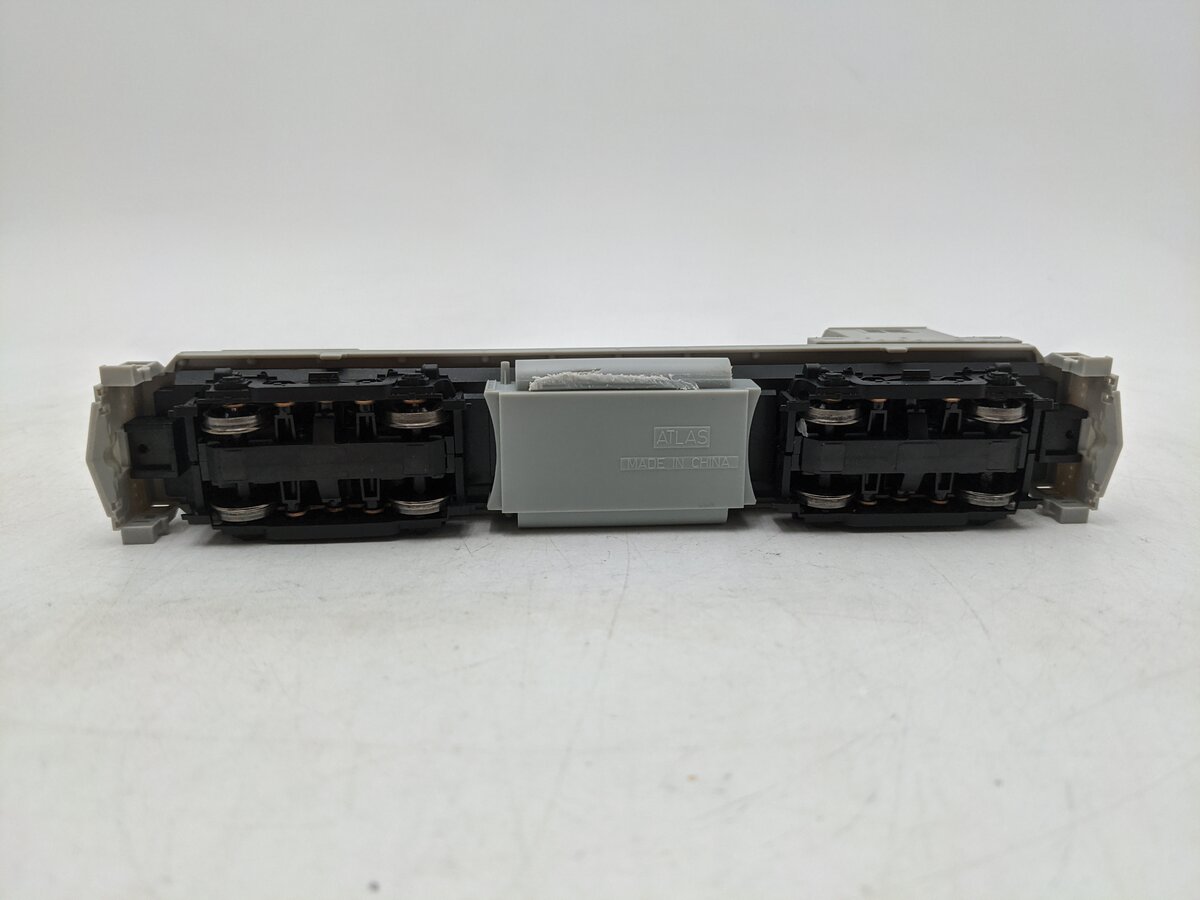 Atlas 9360 HO Undecorated C-425 Locomotive EX/Box