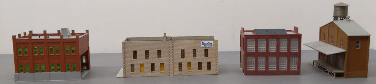Assorted HO Scale Factory Buildings [4] EX