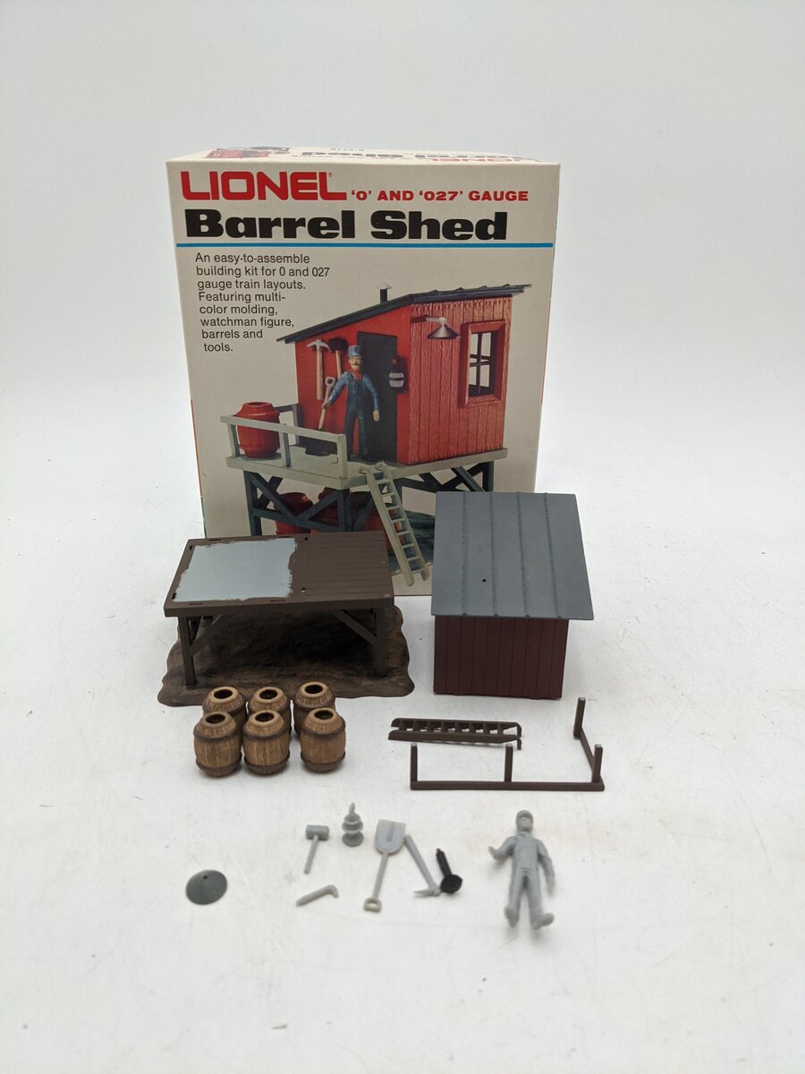 Lionel 6-2718 O & O27 Gauge Barrel Shed Building Kit EX/Box
