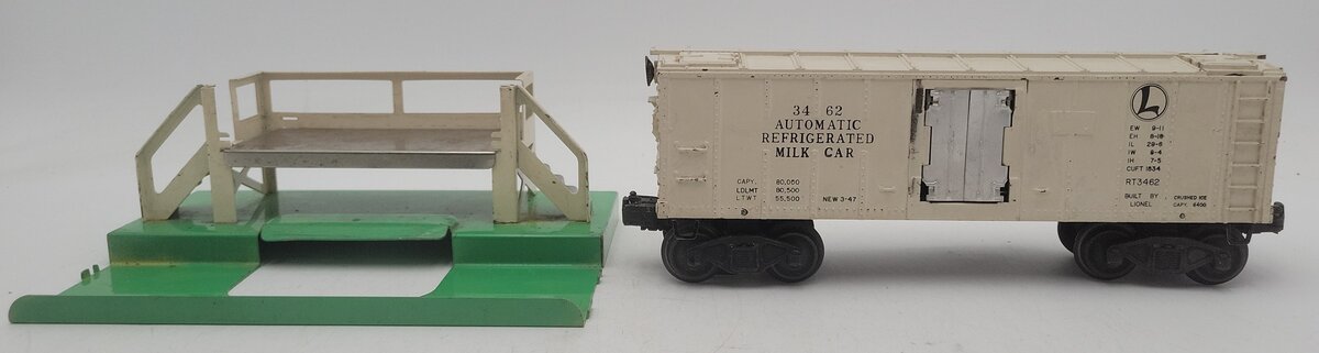 Lionel 3462 Vintage O Operating Milk Car w/ Platform