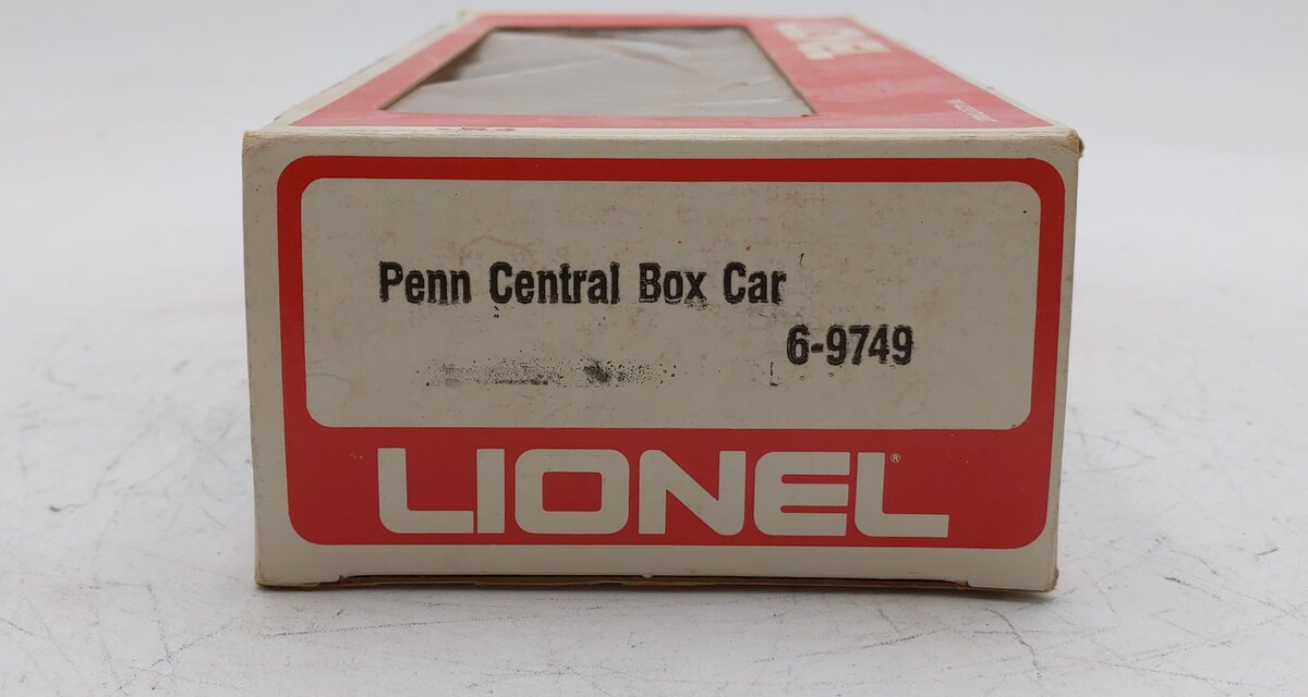 Lionel 6-9749 O Gauge Penn Central Boxcar #9749 EX/Box