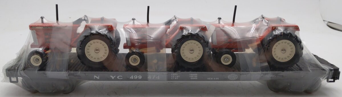 Right-of-Way 499474 O Gauge New York Central Flatcar w/ 3 Tractors EX/Box