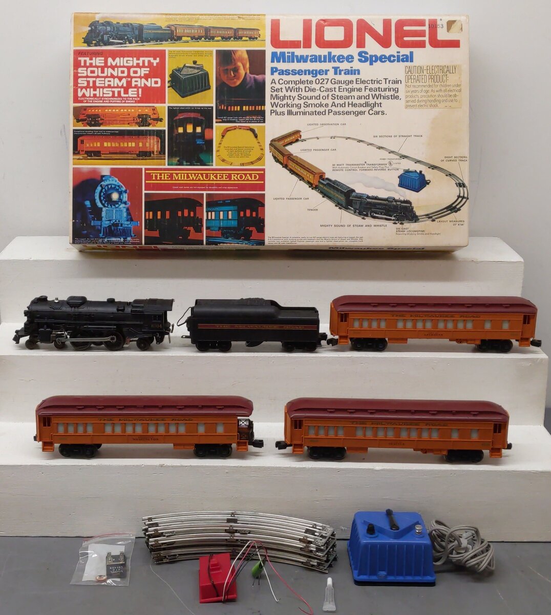 Lionel 6-1387 O Gauge Milwaukee Road Passenger Train Set VG/Box