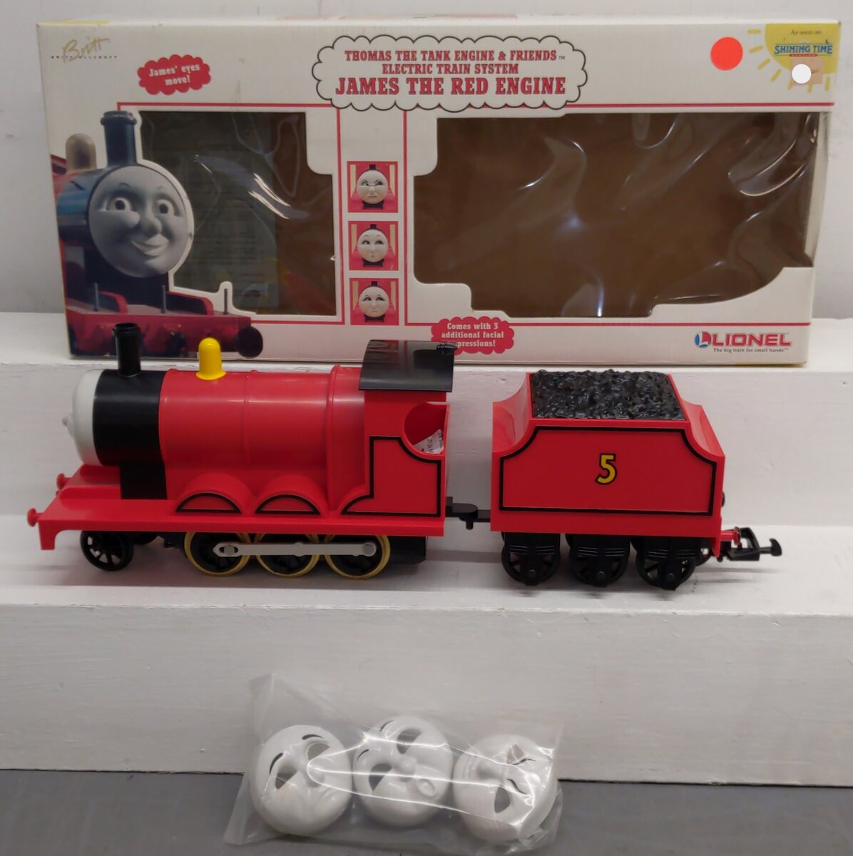 Lionel 8-85121 James the Red Steam Locomotive and Tender #5 EX/Box
