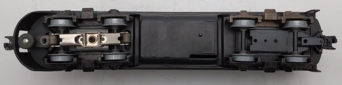 Lionel 6-8567 O Gauge Southern F3 A Powered Diesel Locomotive EX/Box