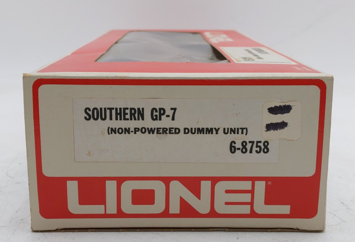 Lionel 6-8758 O Gauge Southern GP-7 Dummy Diesel Locomotive EX/Box