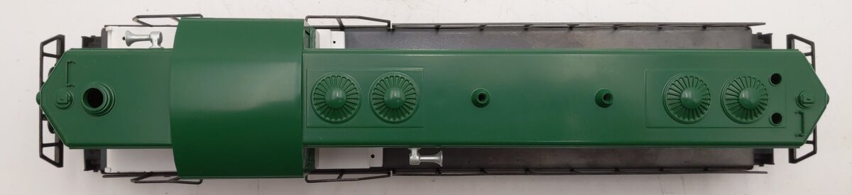 Lionel 6-8774 O Gauge Southern GP-7 Diesel Locomotive #8774 EX/Box