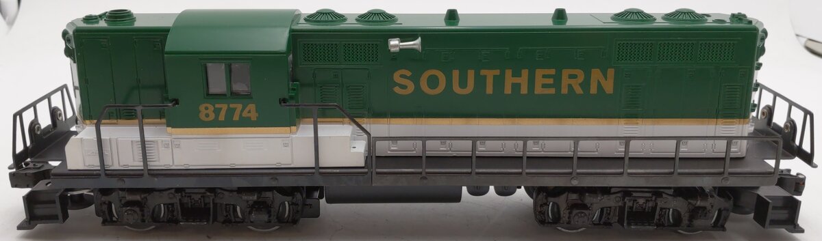 Lionel 6-8774 O Gauge Southern GP-7 Diesel Locomotive #8774 EX/Box