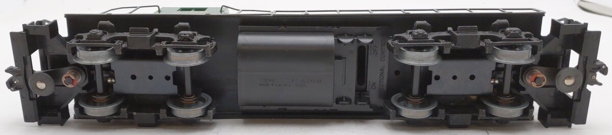 Lionel 6-8758 O Southern GP-7 Dummy Diesel Locomotive EX/Box