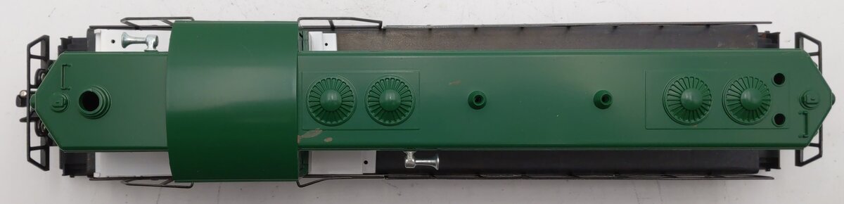 Lionel 6-8758 O Southern GP-7 Dummy Diesel Locomotive EX/Box