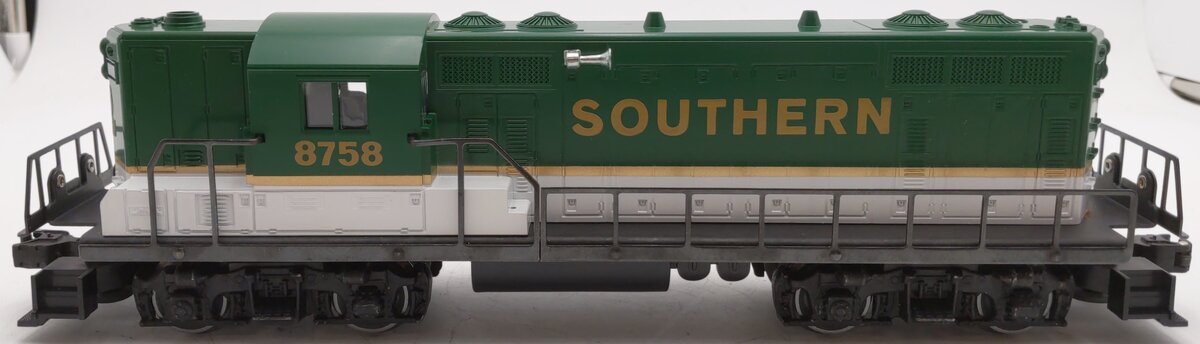 Lionel 6-8758 O Southern GP-7 Dummy Diesel Locomotive EX/Box
