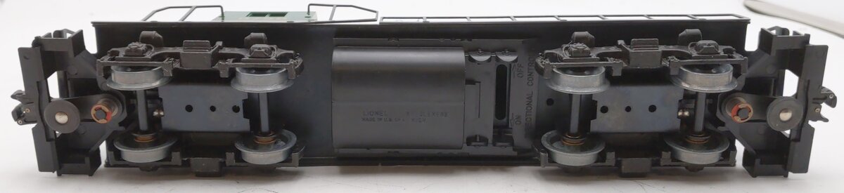 Lionel 6-8758 O Southern GP-7 Dummy Diesel Locomotive EX/Box