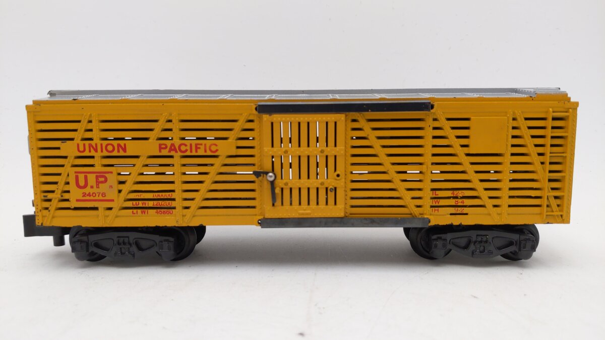 American Flyer 24076 Vintage S Union Pacific Stock Car: Knuckle Coupler Version EX