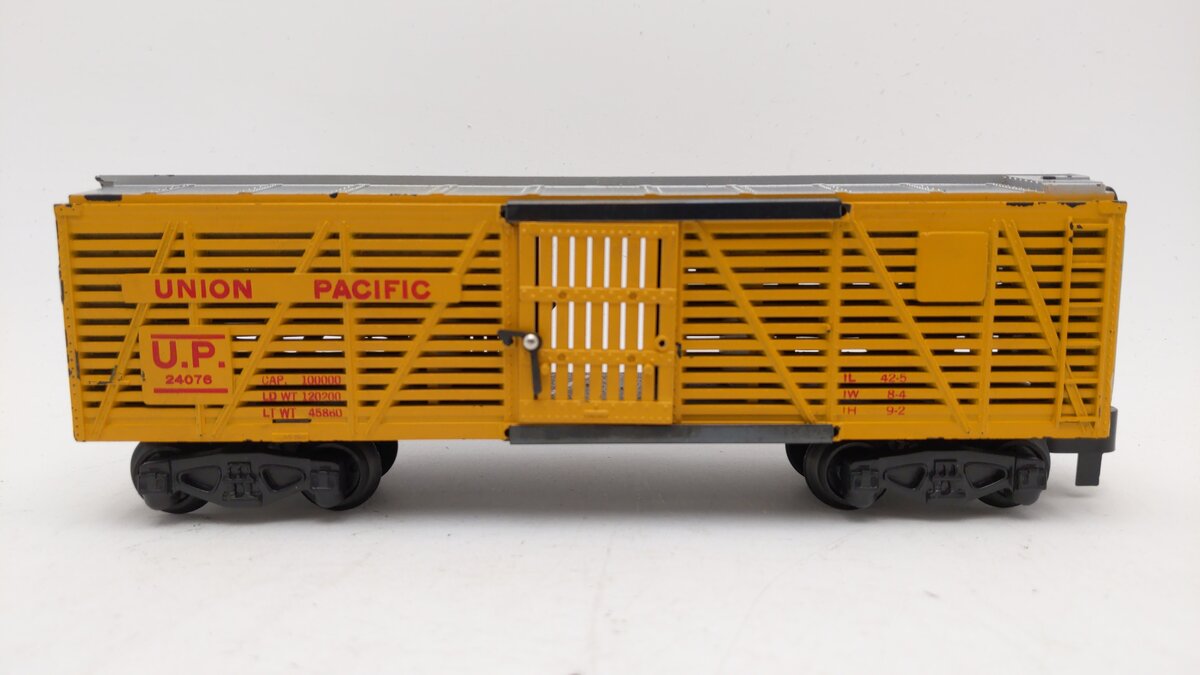 American Flyer 24076 Vintage S Union Pacific Stock Car: Knuckle Coupler Version EX