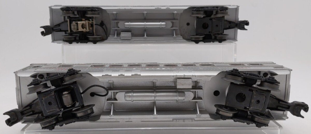 Lionel 2435 & 2404 O Gauge Vintage Postwar Passenger Cars [2]
