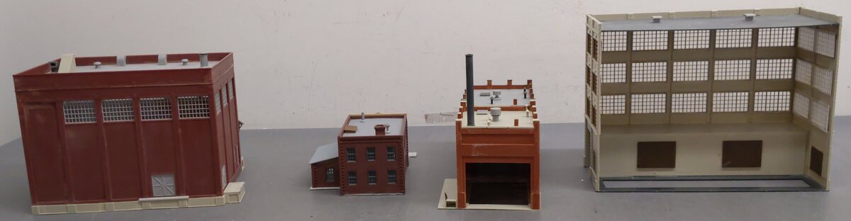 Assorted HO Scale Factory Buildings [4] EX