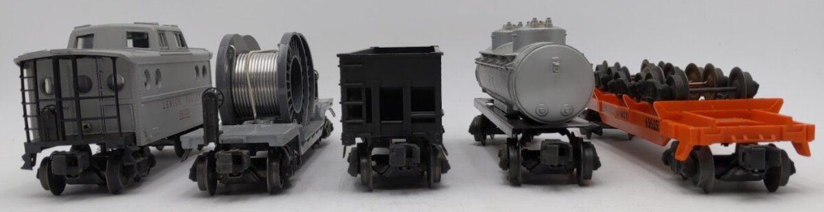 Lionel6465, 6417-50, 6362, 6561, & 6456 Vintage O Gauge Freight Cars [5]/Box