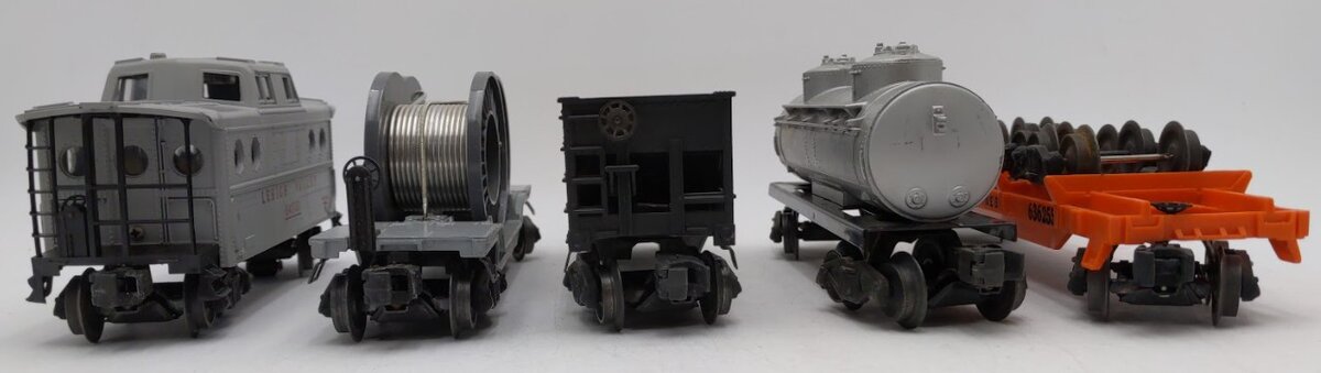 Lionel6465, 6417-50, 6362, 6561, & 6456 Vintage O Gauge Freight Cars [5]/Box