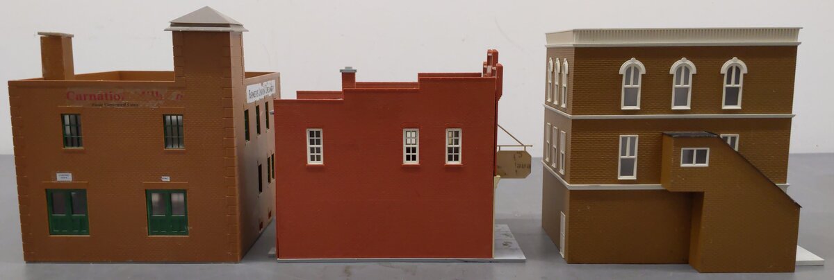 Lionel & Walthers HO Assorted Buildings [3] VG