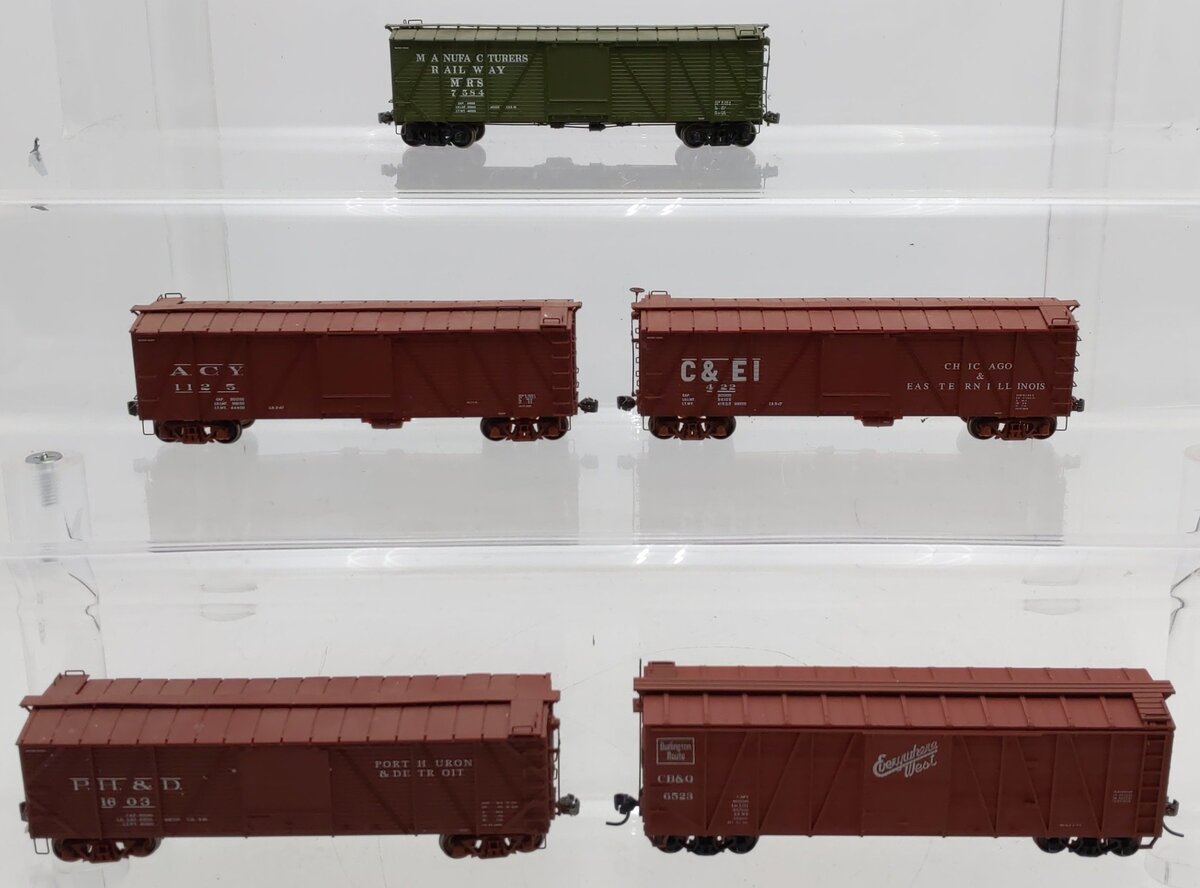 Accurail/Proto 2000 HO Scale Box Cars #422,1125,7585,1603,16523 [5] VG
