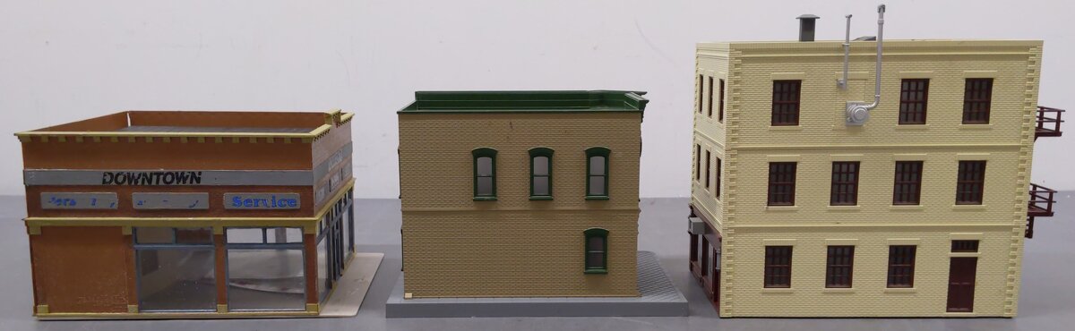 MTH & Other HO Assorted Buildings [3] VG