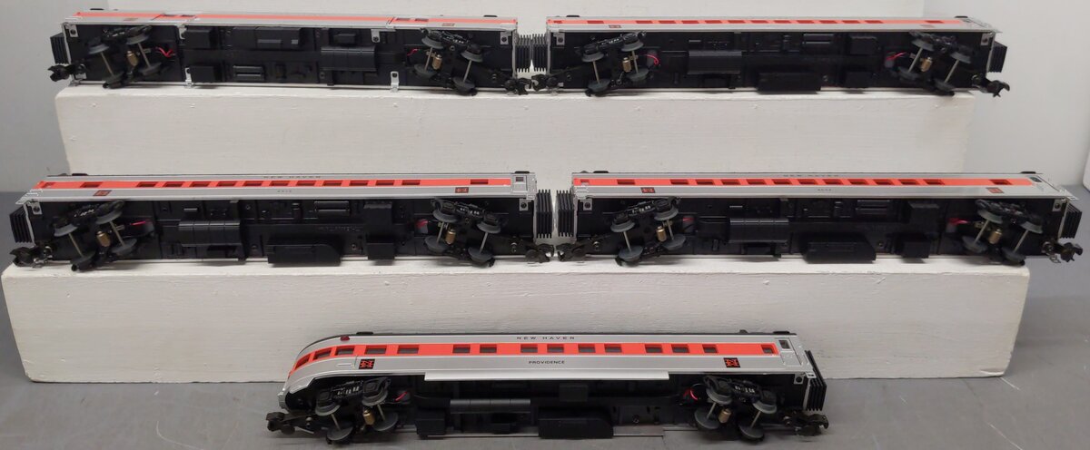 MTH 20-80003C O Gauge New Haven 70' Streamlined Passenger 5-Car Set EX/Box