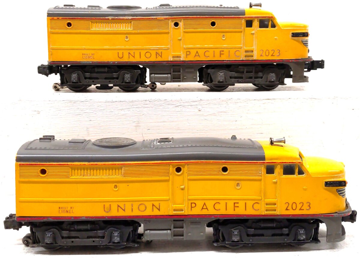 Lionel 2023 Vintage O Union Pacific Alco AA Diesel Locomotive Set VG/Box